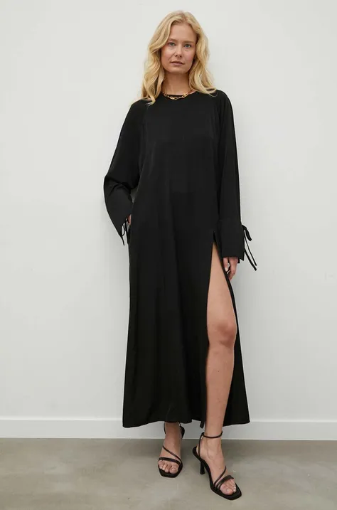 Сукня Gestuz колір чорний maxi oversize
