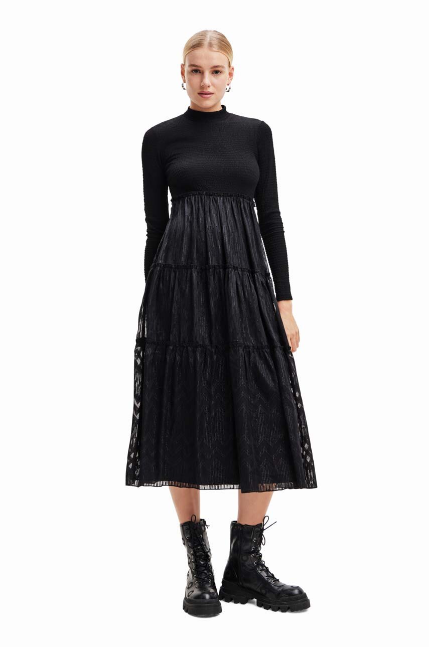 aty Desigual ern barva, midi