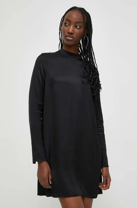 Šaty Superdry čierna farba, mini, priliehavá