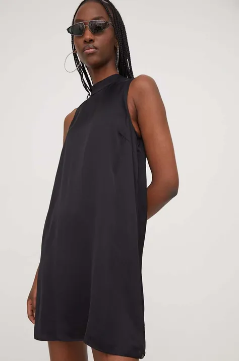 Šaty Superdry čierna farba, mini, áčkový strih