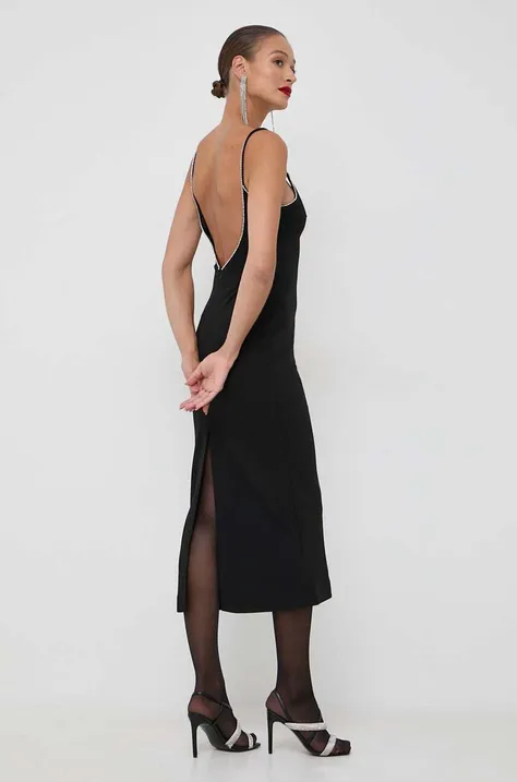 Bardot sukienka kolor czarny maxi dopasowana