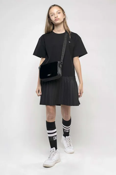 Dievčenské šaty Dkny čierna farba, mini, rovný strih
