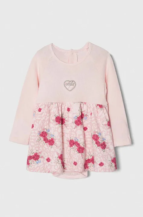 Haljina za bebe Guess boja: ružičasta, mini, širi se prema dolje