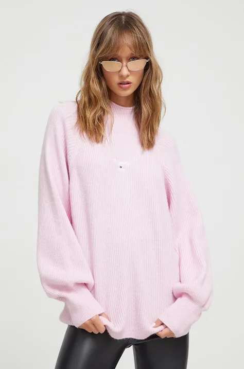 Tommy Jeans sweter damski kolor różowy z półgolfem