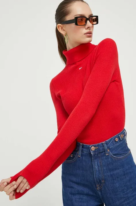 Pulover Tommy Jeans za žene, boja: crvena, lagani, s dolčevitom