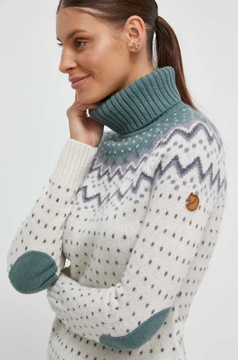 Vuneni pulover Fjallraven za žene, boja: bijela, lagani, s dolčevitom