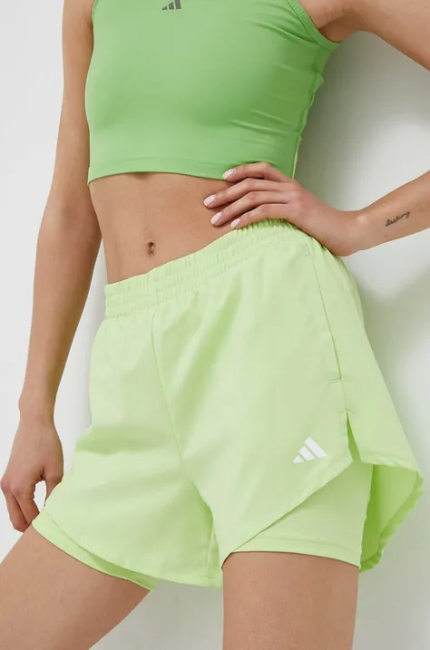 Къс панталон за трениране adidas Performance в зелено с изчистен дизайн със стандартна талия