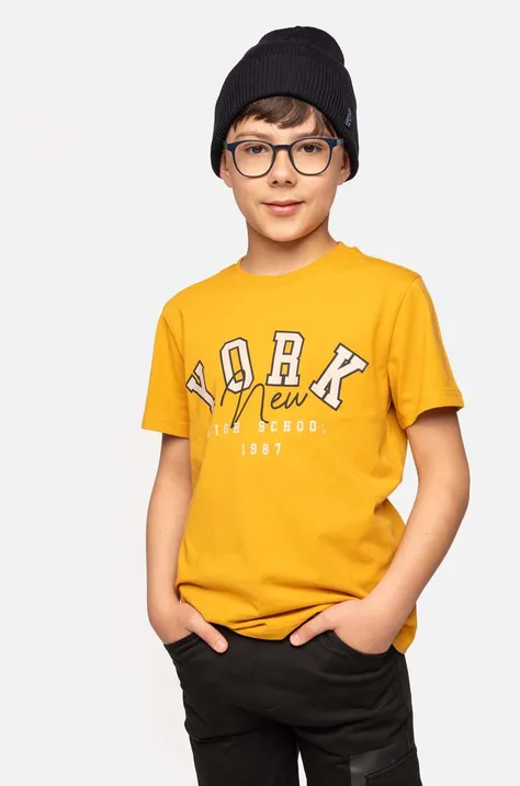 Coccodrillo t-shirt bawełniany dziecięcy kolor żółty z nadrukiem