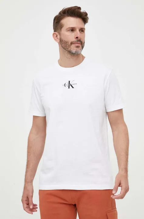 Памучна тениска Calvin Klein Jeans в бяло с принт J30J323483