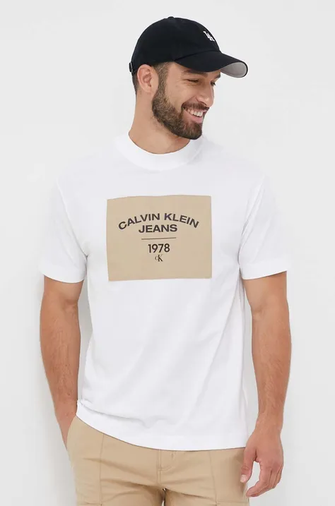 Bombažna kratka majica Calvin Klein Jeans bela barva