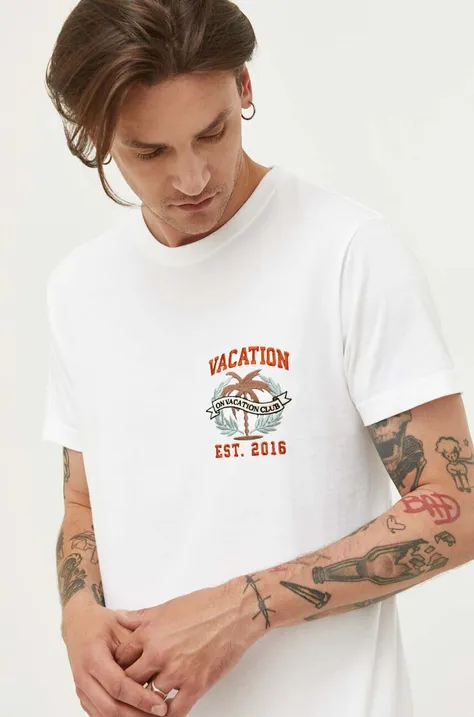 Памучна тениска On Vacation в бяло с апликация