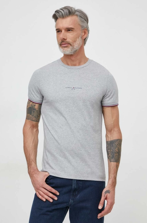 Tommy Hilfiger t-shirt in cotone colore grigio con applicazione