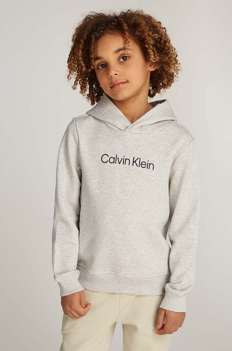 Детски памучен суичър Calvin Klein Jeans в сиво с качулка с принт IU0IU00679