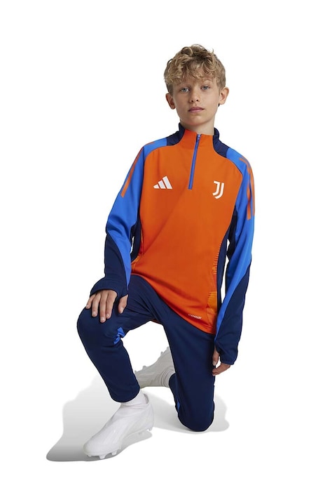 Детска блуза с дълги ръкави adidas Performance JUVE TR TOPY в оранжево с десен IS5817