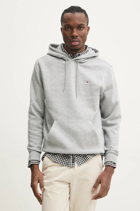 Суичър Tommy Jeans в сиво с качулка с изчистен дизайн DM0DM20742