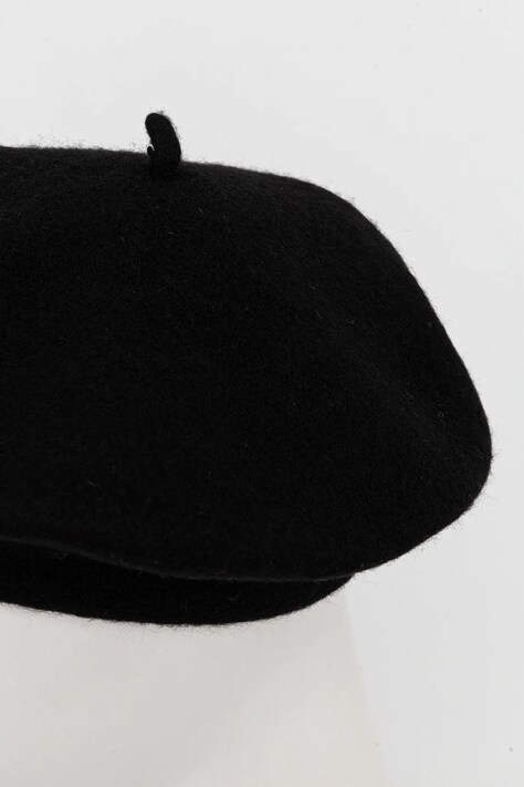 United Colors of Benetton beret wełniany kolor czarny wełniany 6HPKD41HF