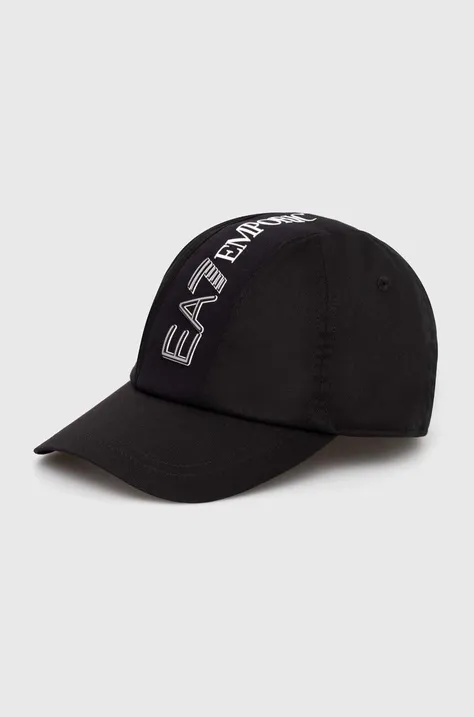 Памучна шапка с козирка EA7 Emporio Armani в черно с принт 4F103.245117