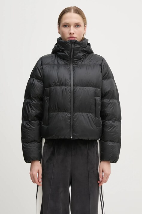 Μπουφάν με επένδυση από πούπουλα adidas Originals Regen Down Puff χρώμα: μαύρο, IW8368