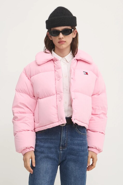 Péřová bunda Tommy Jeans dámská, růžová barva, zimní, DW0DW20390