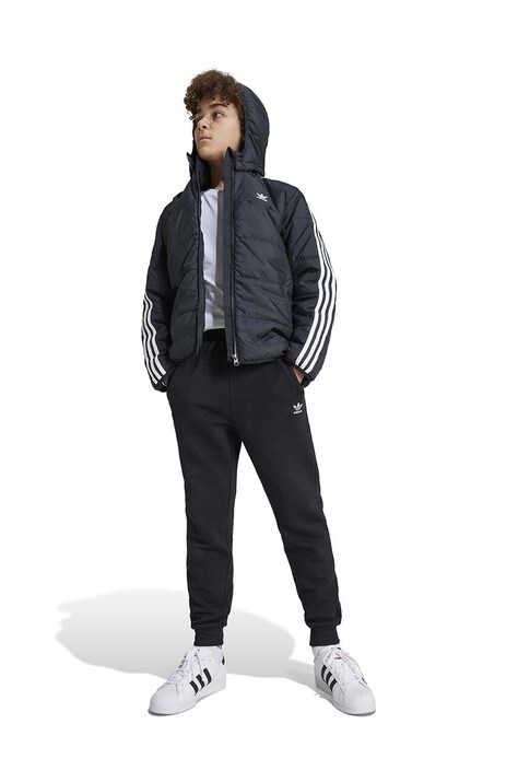 Куртка adidas Originals PADDEDACKET цвет чёрный IY7497