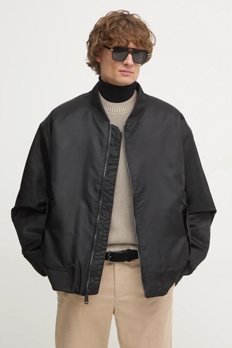 Calvin Klein Jeans geacă bomber bărbați, culoarea negru, de tranziție, 00040EM524