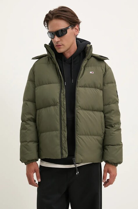 Пуховая куртка Tommy Jeans мужская цвет зелёный зимняя oversize DM0DM19786