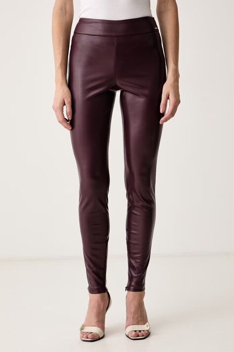 Guess Spodnie damskie z imitacji skóry PRESCILLA bordowe high waist W4BB18 WGIK0