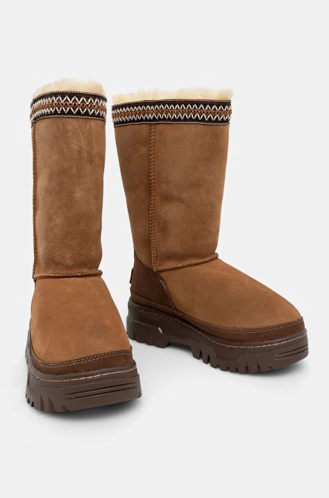 UGG stivali da neve Classic Tall Trailgazer colore marrone 1158323-CHE