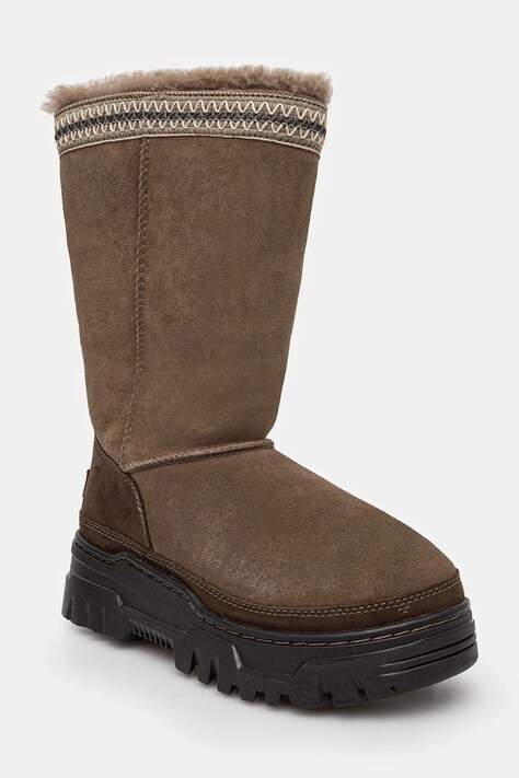 UGG cizme de iarnă Classic Tall Trailgazer culoarea maro, 1158323-HCK