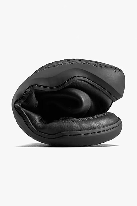 Vivobarefoot botki skórzane GOBI BOOT WARMLINED kolor czarny na płaskim obcasie 209439