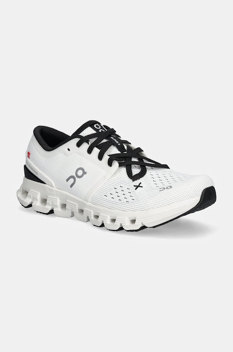 On shoes Cloud X 4 white color 3WE30070791