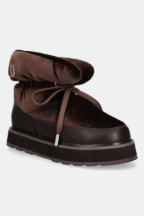 Μπότες χιονιού Juicy Couture TANYEL χρώμα: καφέ, JCFBTS224018