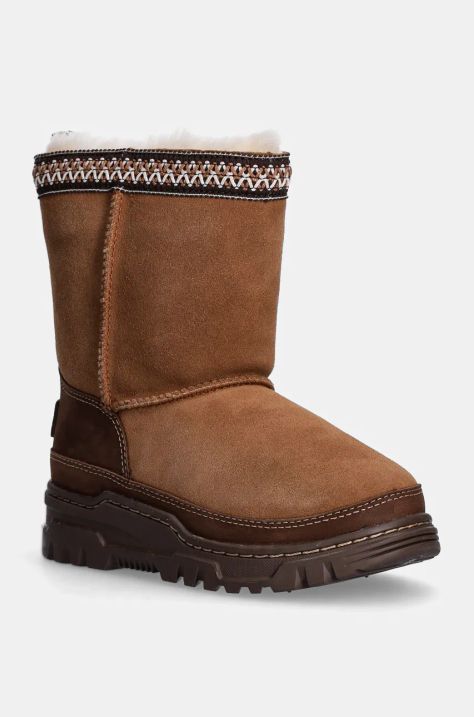 Detské snehule UGG KIDS CLASSIC SHORTRAILGAZER hnedá farba, 1157694K