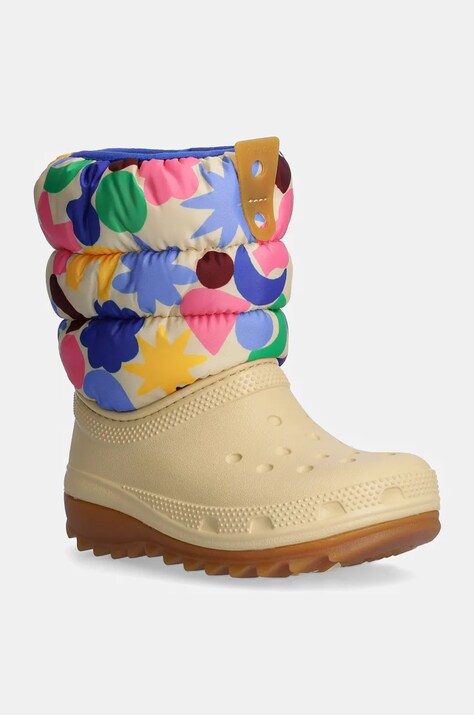 Crocs cizme de iarna copii CLASSIC NEO PUFF GEO SHAPES BOOT culoarea bej, 210411