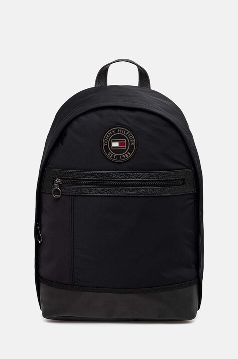Раница Tommy Hilfiger в черно голям размер с изчистен дизайн AM0AM12692