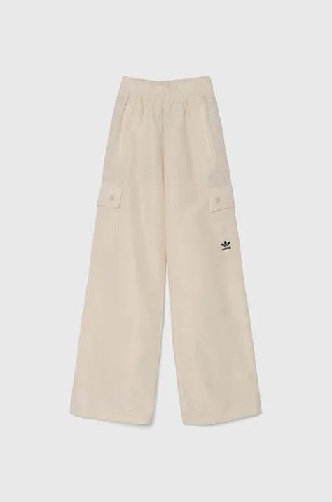 adidas Originals spodnie Essentials Woven Cargo damskie kolor beżowy gładkie IX9970
