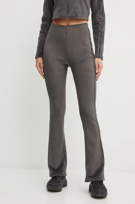 Спортивні штани adidas Originals Femme Galore Rib Flared Legging колір сірий однотонні JN3024