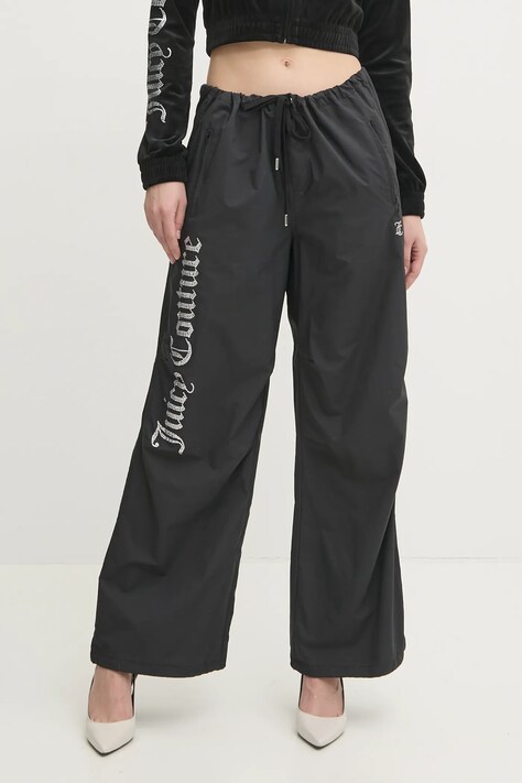 Spodnji del trenirke Juicy Couture AYLA PARACHUTE PANT črna barva, JCWBJ24306