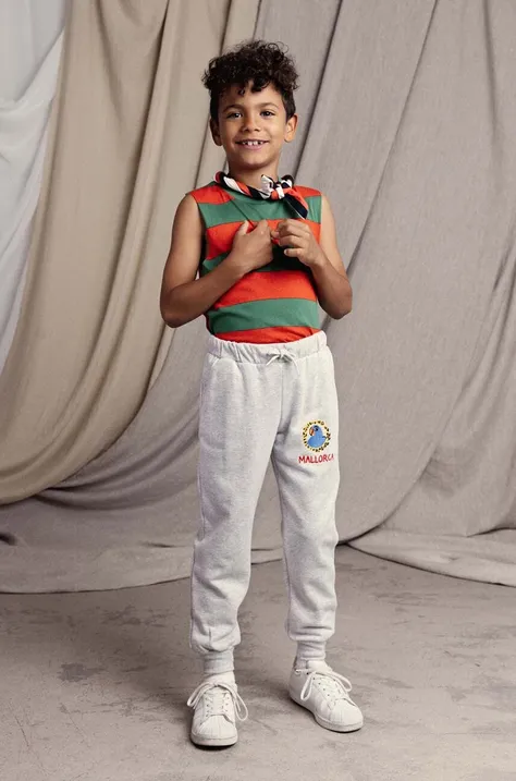 Детски памучен спортен панталон Mini Rodini Parrot в сиво с изчистен дизайн