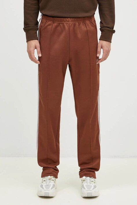 Спортивные штаны adidas Originals Beckenbauer Track Pants цвет коричневый с аппликацией IY9877