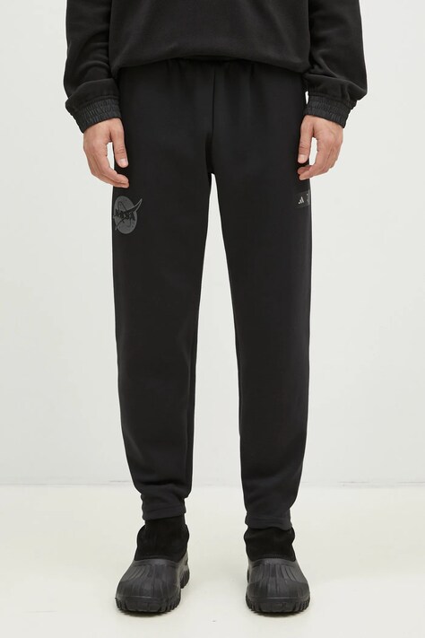 Спортивные штаны adidas Juventus x NASA Pant цвет чёрный с принтом JE3132