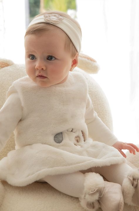 Kojenecké šaty Mayoral Newborn béžová barva, mini, áčková, 2890