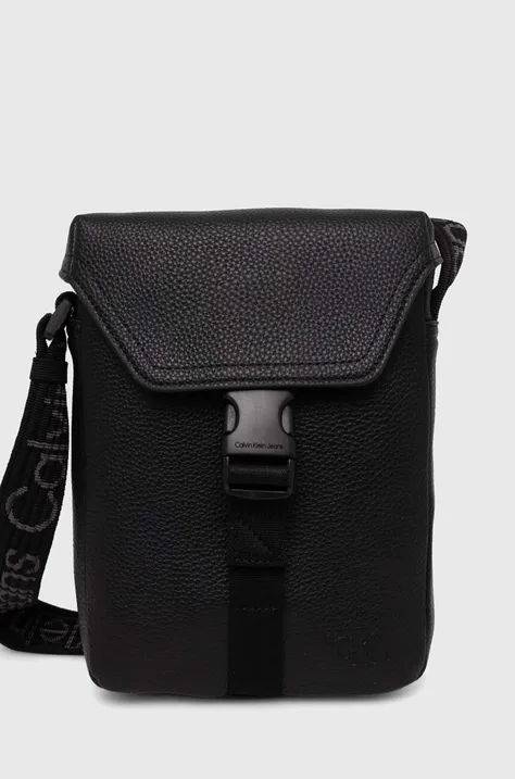 Чанта през рамо Calvin Klein Jeans в черно K50K512021