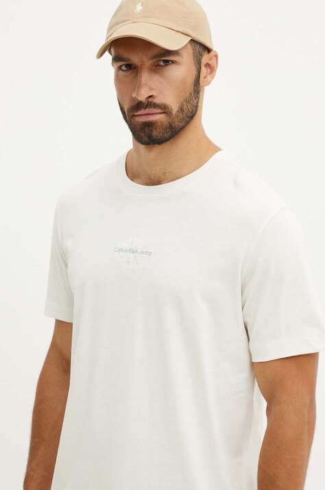 Хлопковая футболка Calvin Klein Jeans цвет бежевый с аппликацией J30J325649
