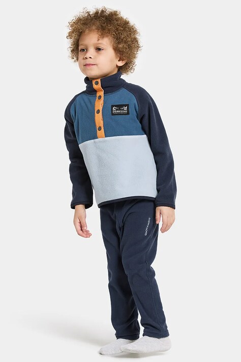 Суичър Didriksons MONTE KIDS HALF BU 4 в синьо с изчистен дизайн 505590