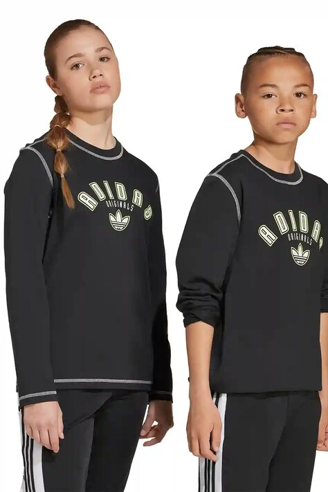 Детска блуза с дълги ръкави adidas Originals в черно с принт JX5270