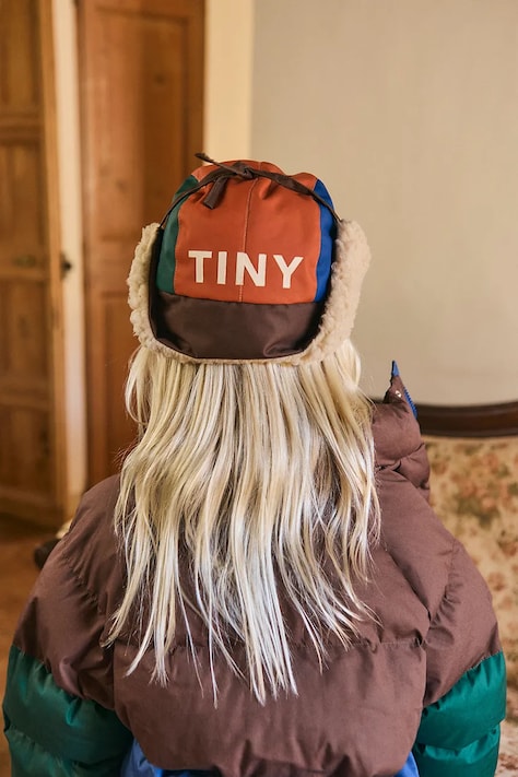 Tinycottons czapka dziecięca COLOR BLOCK CHAPKA kolor pomarańczowy AW25-085