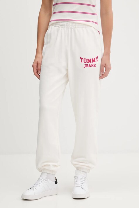 Bavlněné tepláky Tommy Jeans dámské, béžová barva, s aplikací, DW0DW22164
