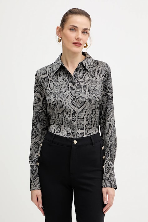 Риза Guess FERNANDA дамска в черно със стандартна кройка с класическа яка W5BH83 WF1T2
