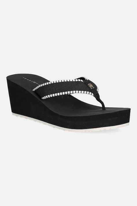 Tommy Hilfiger japonki WEDGE BEACH SANDAL damskie kolor czarny na koturnie FW0FW08738